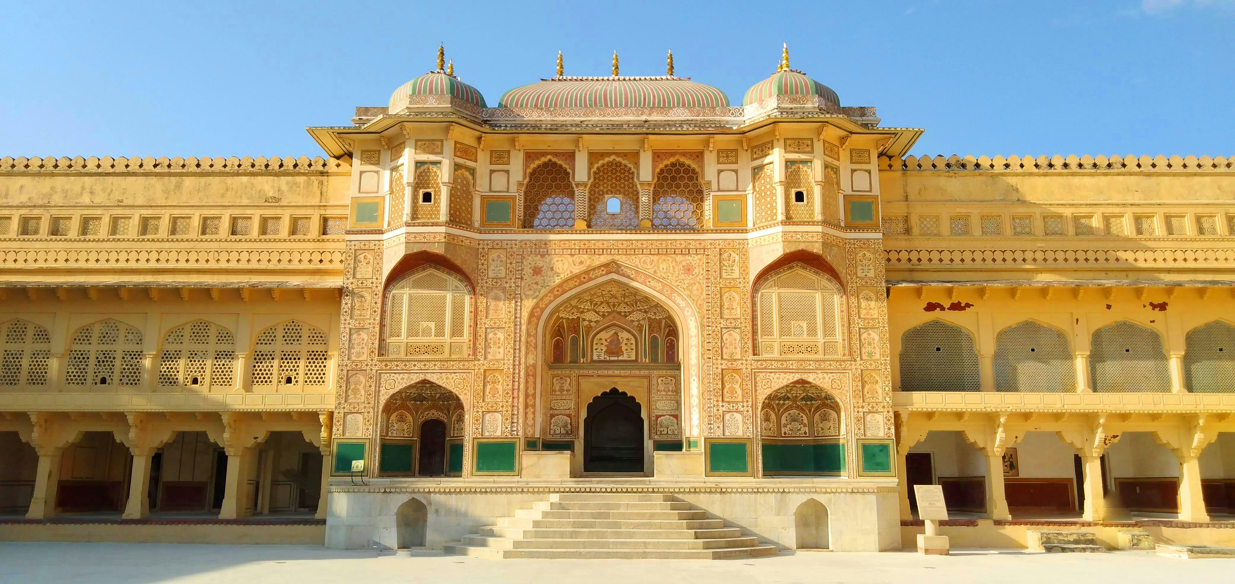 Why Rajasthan is the Perfect Destination for a Cultural Tour in India